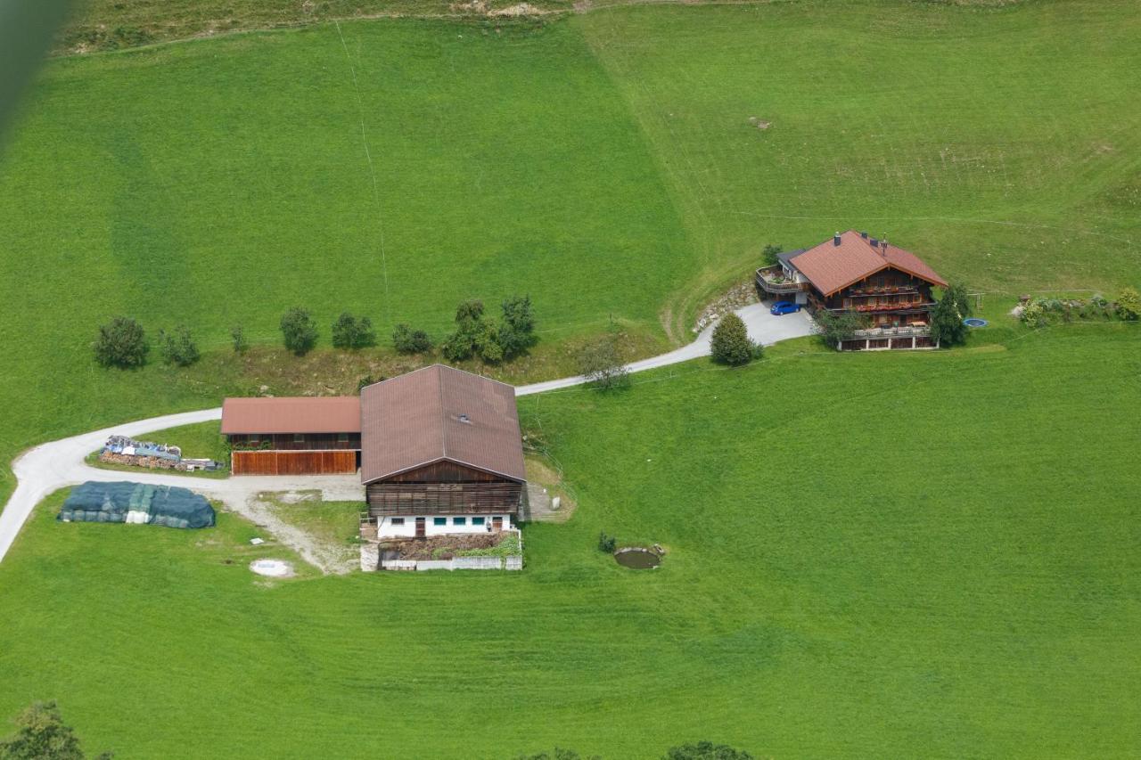 Ferienwohnung Bauernhof Obererlach Bramberg am Wildkogel Bagian luar foto