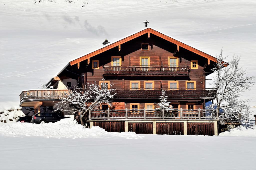 Ferienwohnung Bauernhof Obererlach Bramberg am Wildkogel Bagian luar foto